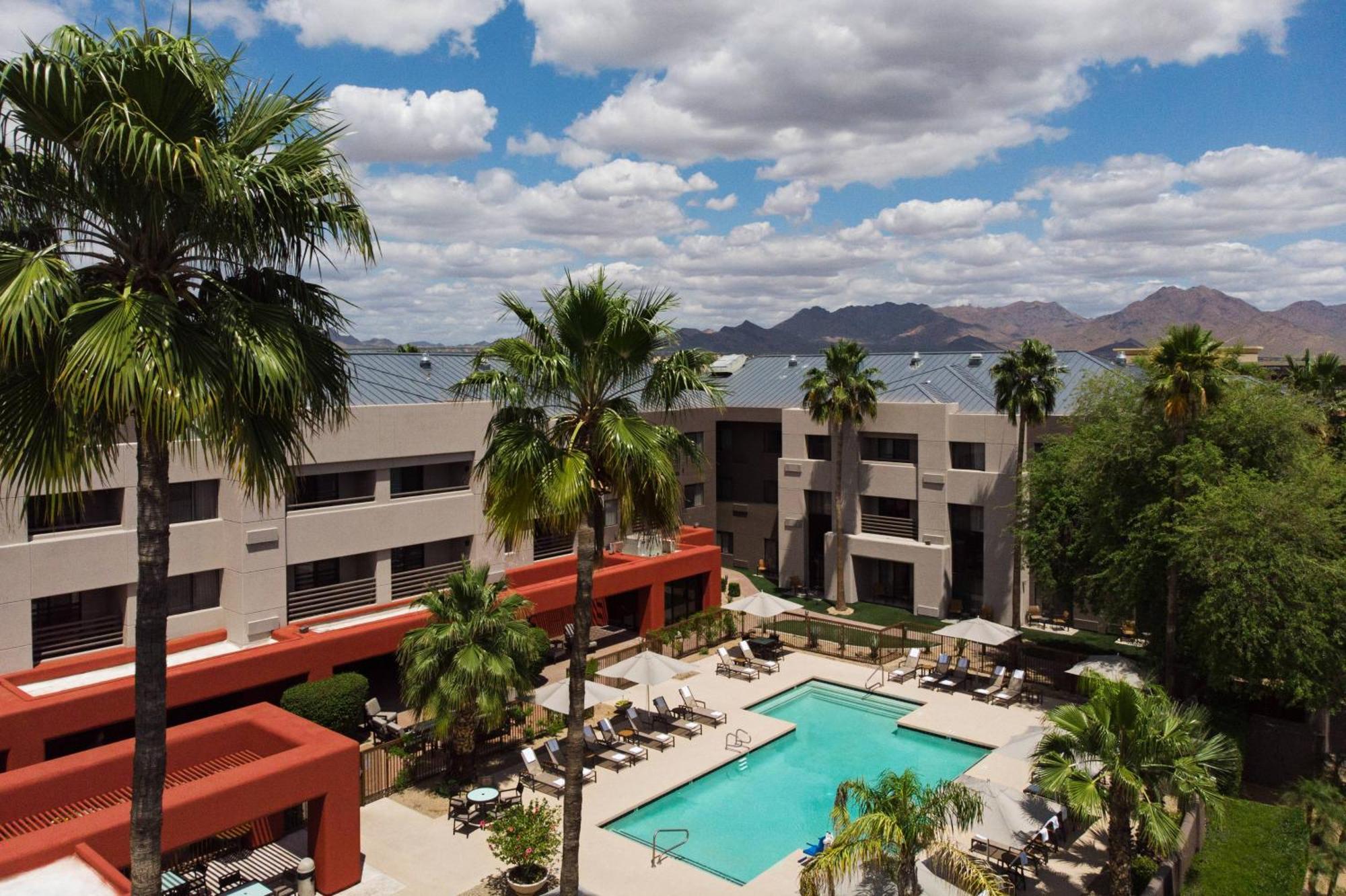 Courtyard Scottsdale North Hotell Exteriör bild